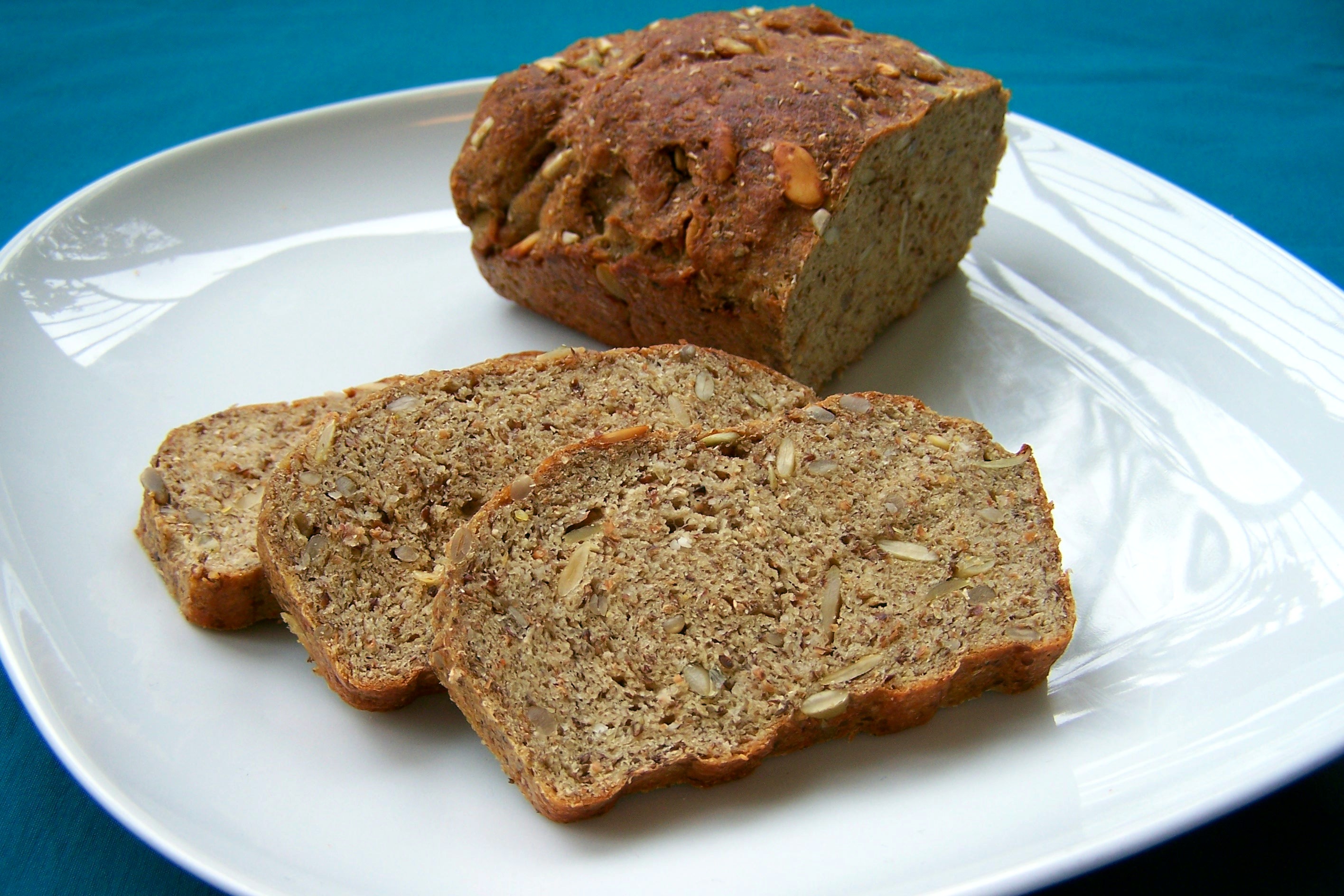 Low carb high protein bread, vegan