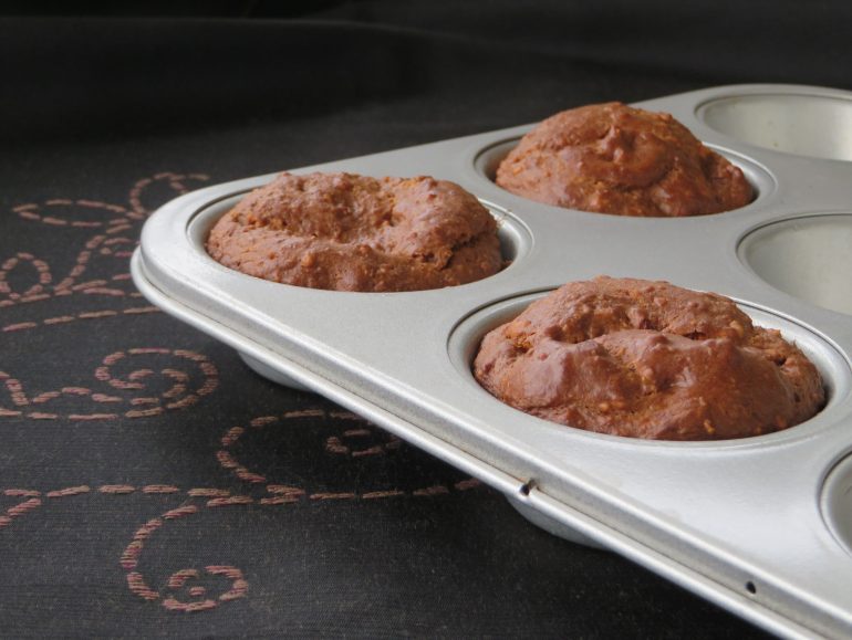 Savory peanut muffins, low carb vegan